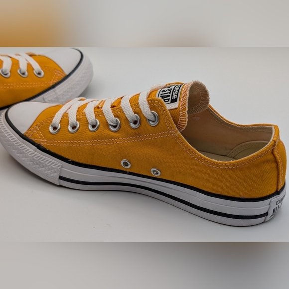 Converse All Star Yellow Low-Top Sneaker- Mens 6 - Picture 4 of 9